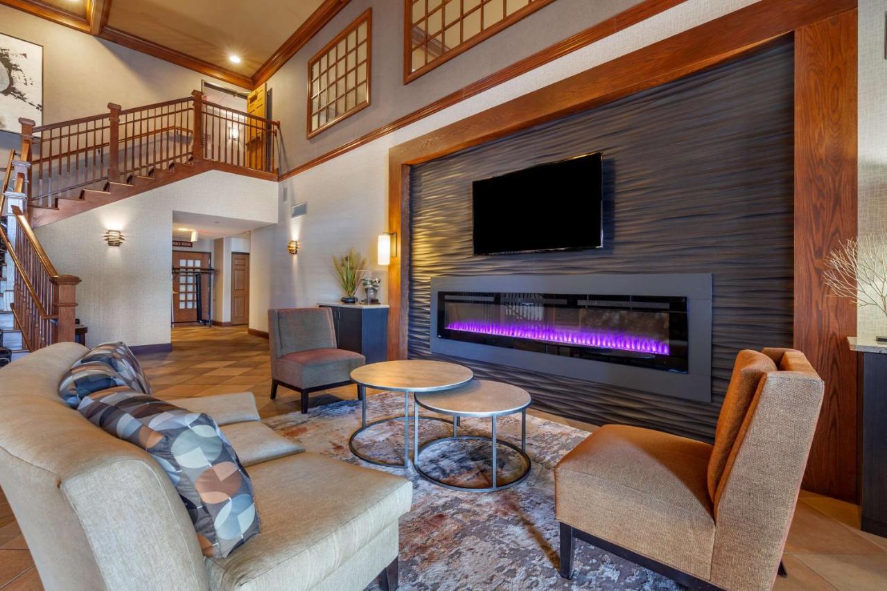 Best Western Premier Bridgewood Hotel Resort Neenah Exterior foto